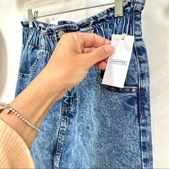 Sweet perfectly distressed jean skirt w shirred elasticated waist & retro vibe - Picture 5 of 14